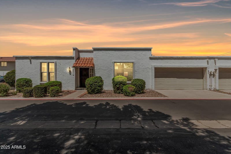 5314 Las Casitas Pl, Phoenix, AZ 85016