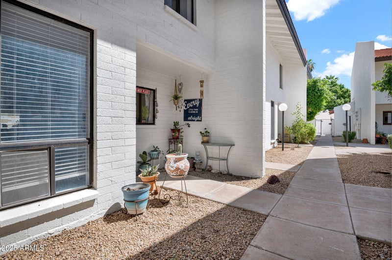 5315 18th St #9, Phoenix, AZ 85016