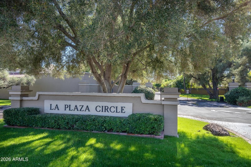 5315 N La Plaza Cir, Phoenix, AZ 85012