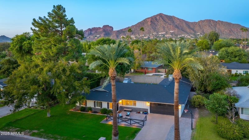 5316 Calle Redonda St, Phoenix, AZ 85018