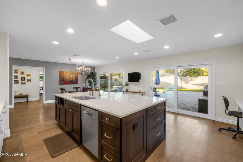 5316 Calle Redonda St, Phoenix, AZ 85018