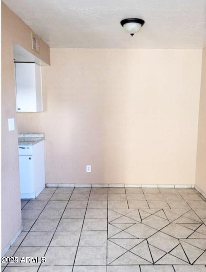 5316 Lynwood St, Phoenix, AZ 85043