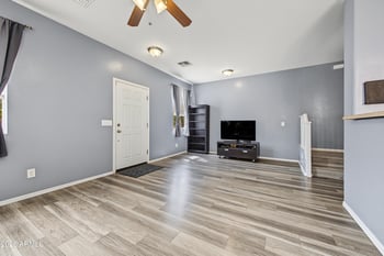 5318 W Albeniz Pl, Phoenix, AZ 85043