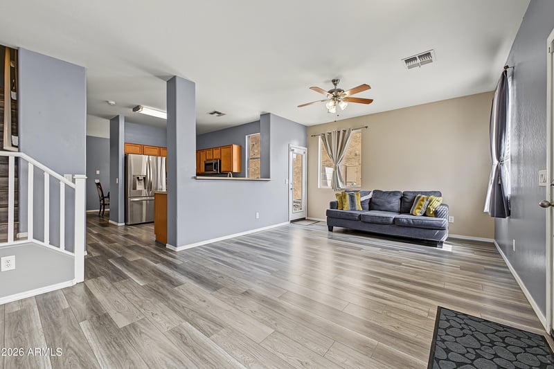 5318 W Albeniz Pl, Phoenix, AZ 85043