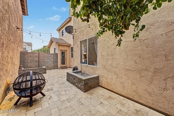 5318 W Albeniz Pl, Phoenix, AZ 85043