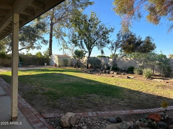 5319 Columbine Dr, Glendale, AZ 85304
