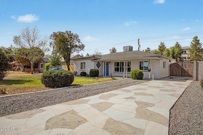 532 E Cheery Lynn Rd, Phoenix, AZ 85012