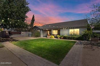 532 Falcon Dr, Gilbert, AZ 85234