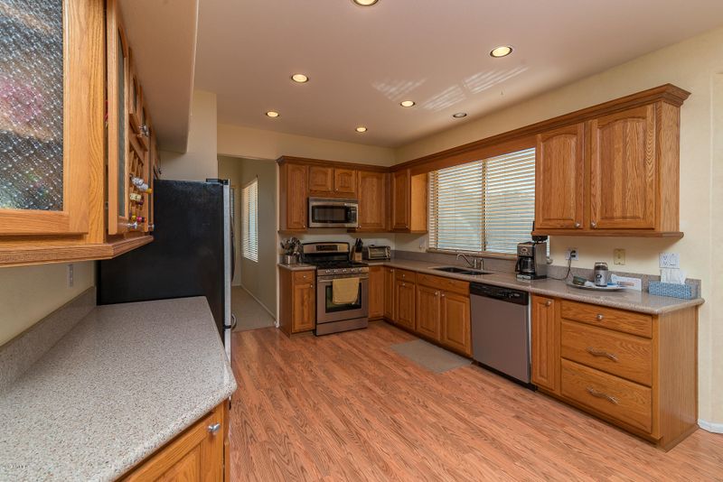 532 S Catalina St, Gilbert, AZ 85233