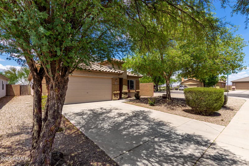 5320 Silverbell Rd, San Tan Valley, AZ 85143