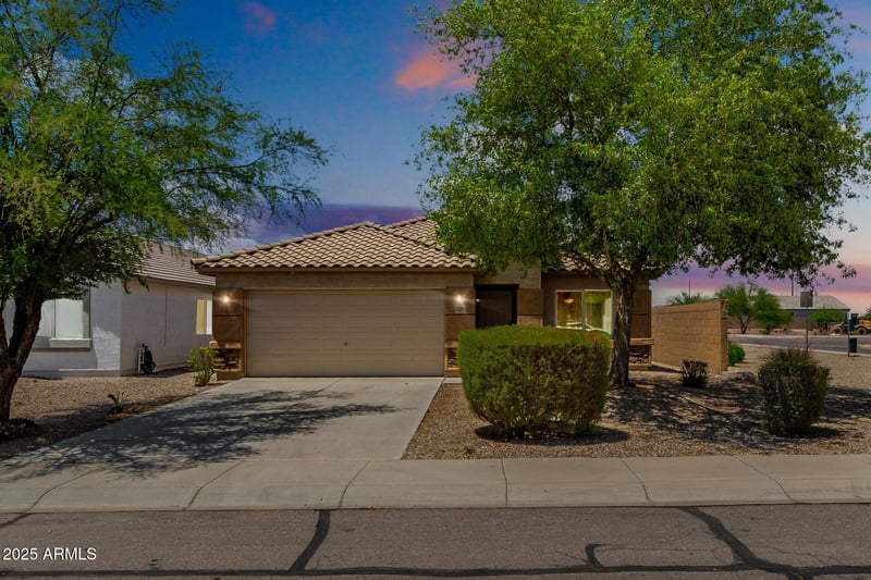 5320 Silverbell Rd, San Tan Valley, AZ 85143