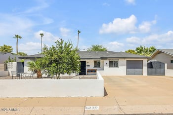 5320 Thomas Rd, Phoenix, AZ 85018