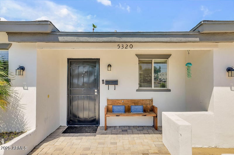 5320 Thomas Rd, Phoenix, AZ 85018