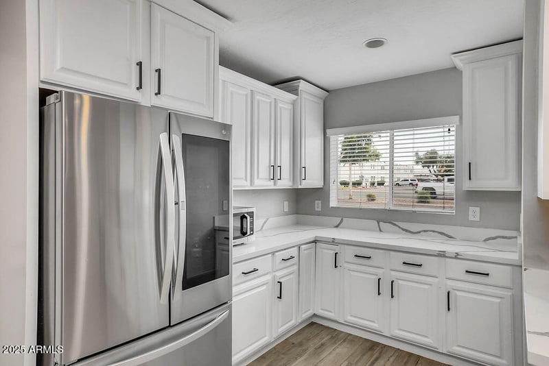 5320 Thomas Rd, Phoenix, AZ 85018