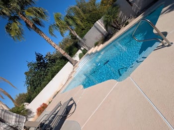 5320 Tierra Buena Ln, Glendale, AZ 85306