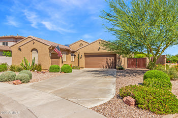 5320 Winston Dr, Laveen, AZ 85339