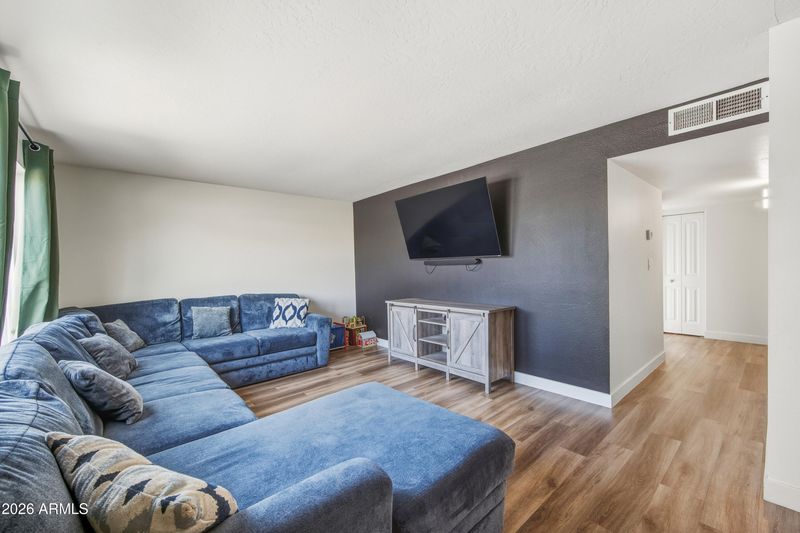 5321 W Hubbell St, Phoenix, AZ 85035