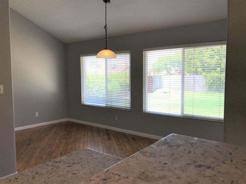 5322 W Eugie Ave, Glendale, AZ 85304
