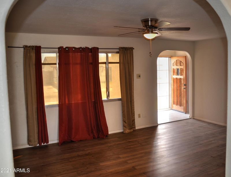 5322 W Saint Moritz Ln, Glendale, AZ 85306