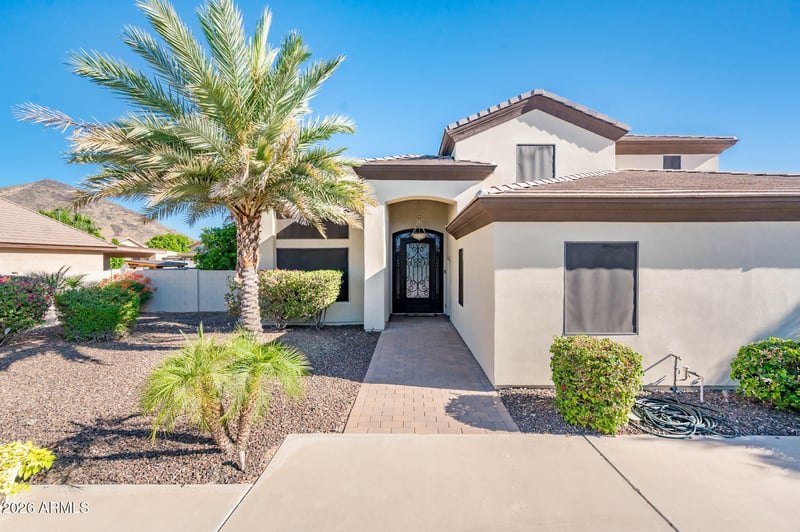 5322 W Whispering Wind Dr, Glendale, AZ 85310