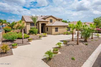 5322 Whispering Wind Dr, Glendale, AZ 85310
