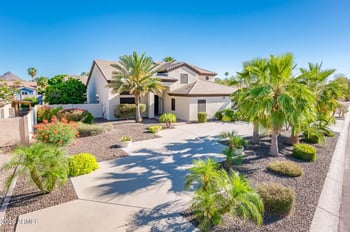 5322 Whispering Wind Dr, Glendale, AZ 85310