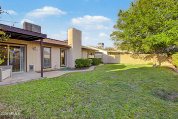 5323 Mountain View Rd, Glendale, AZ 85302