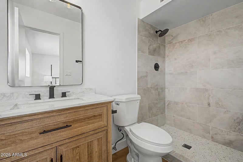 5325 E Des Moines St, Mesa, AZ 85205