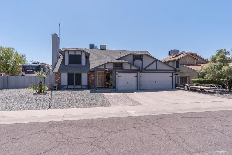5325 W Joan De Arc Ave, Glendale, AZ 85304