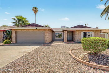 5325 W Mescal St, Glendale, AZ 85304