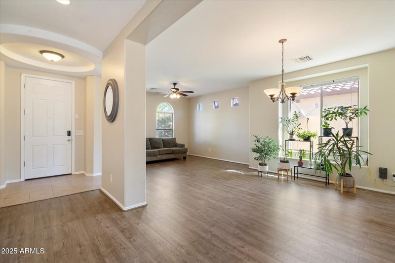 5327 Coles Rd, Laveen, AZ 85339