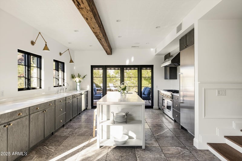 5328 46th St, Phoenix, AZ 85018