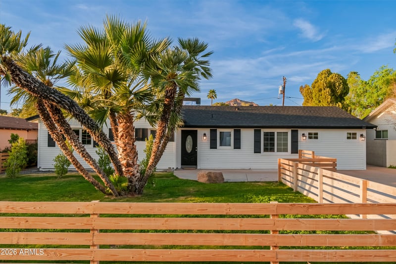 5328 Pinchot Ave, Phoenix, AZ 85018
