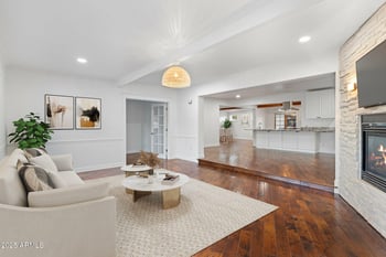 5328 Pinchot Ave, Phoenix, AZ 85018