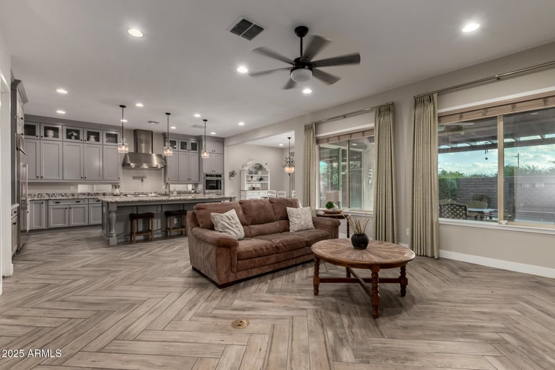 5328 Wesley Cir, Mesa, AZ 85212