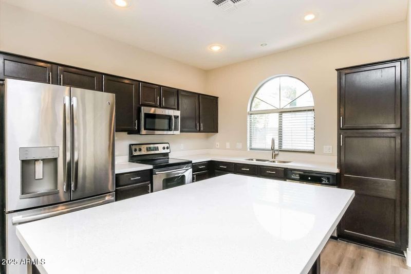 5329 E Harmony Ave, Mesa, AZ 85206