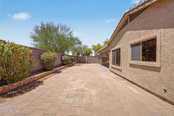 5329 W La Salle St, Laveen, AZ 85339