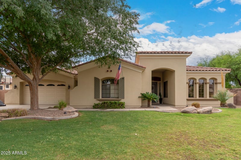 533 Joseph Way, Gilbert, AZ 85295
