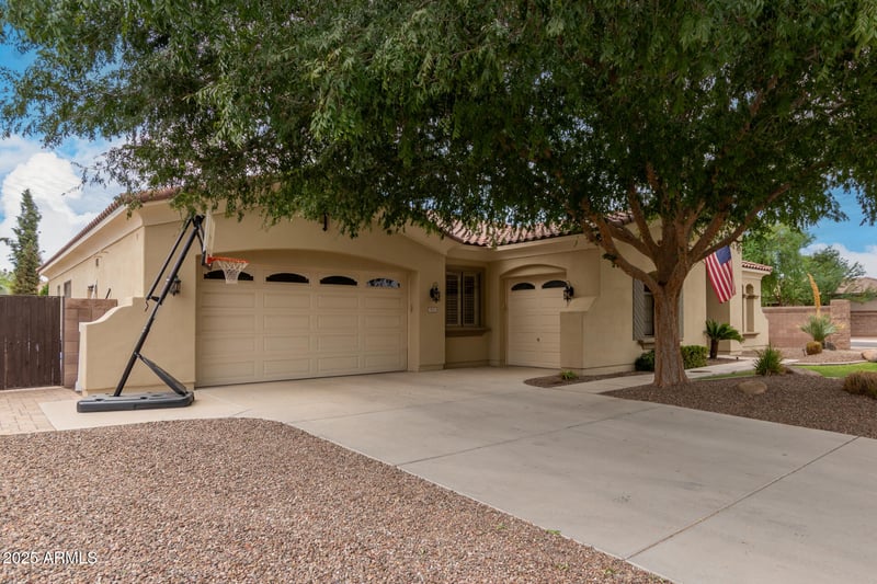 533 Joseph Way, Gilbert, AZ 85295