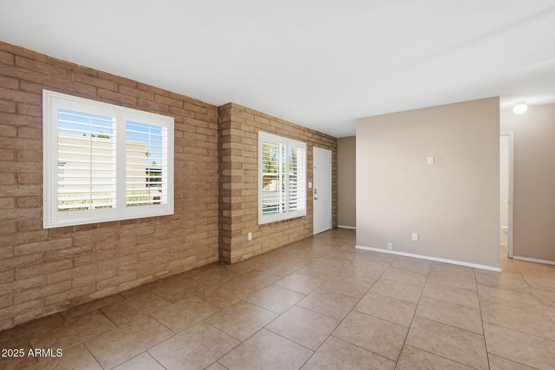 533 Lesueur --, Mesa, AZ 85203