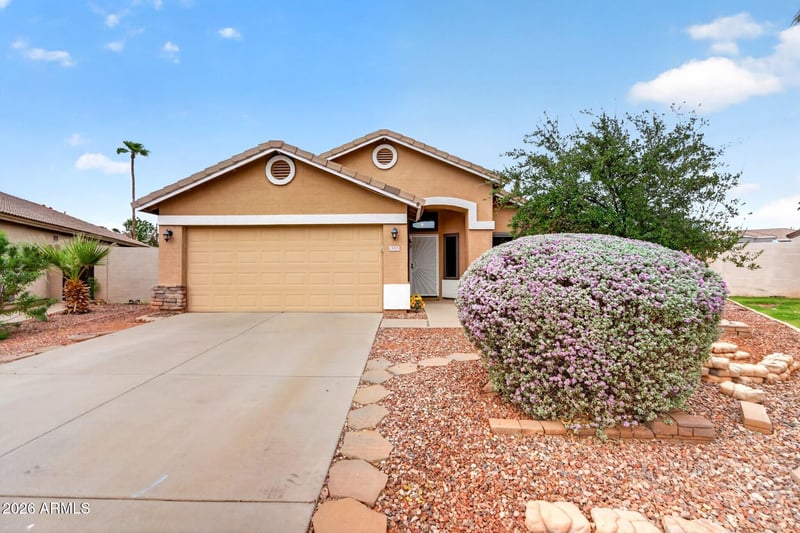 533 N Joshua Tree Ln, Gilbert, AZ 85234