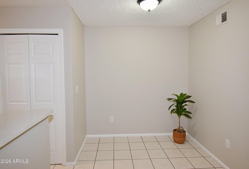 533 W Guadalupe Rd #1053, Mesa, AZ 85210