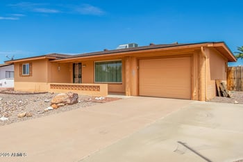 5330 Dallas St, Mesa, AZ 85205