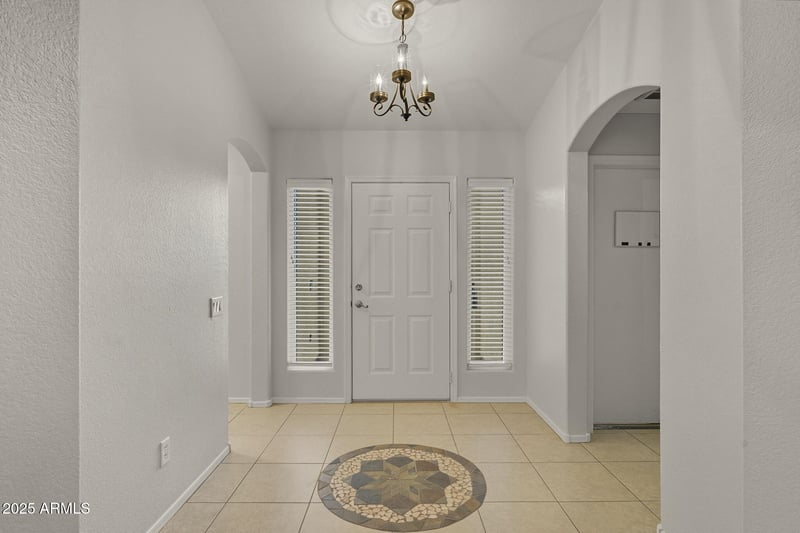 5330 Kesler Ln, Chandler, AZ 85226
