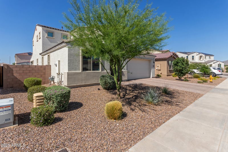 5330 Thresher Way, Laveen, AZ 85339