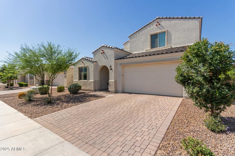 5330 Thresher Way, Laveen, AZ 85339