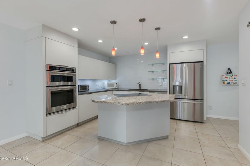 5333 Las Casitas Pl, Phoenix, AZ 85016