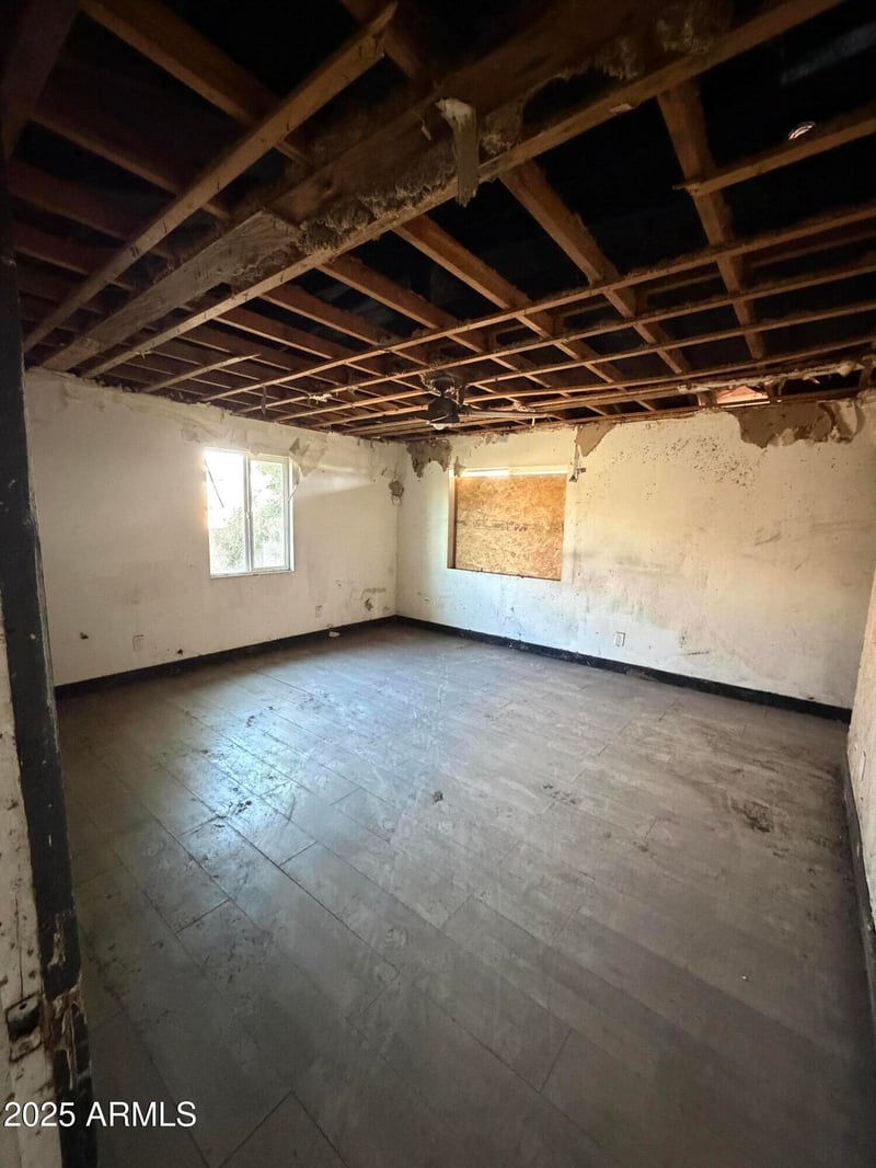 5333 Thomas Rd, Phoenix, AZ 85031