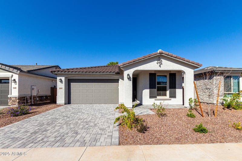 5334 Las Palmaritas Dr, Glendale, AZ 85302