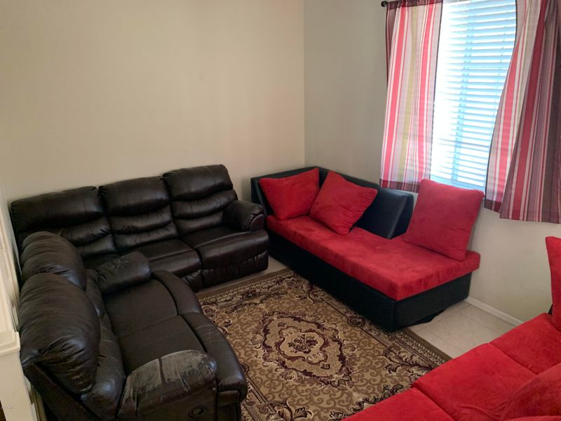 5334 W Burton Dr, Phoenix, AZ 85043